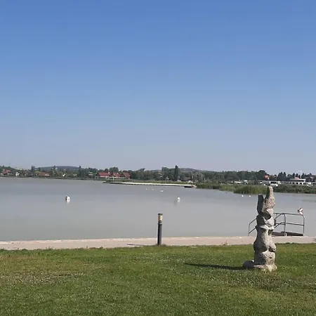 Apartment Velence Resort Apartman *